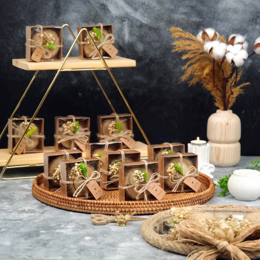 Kuru Çiçek Süslemeli Tealight Mum Hediyelik Kuru Çiçek Süslemeli Tealight Mum Hediyelik