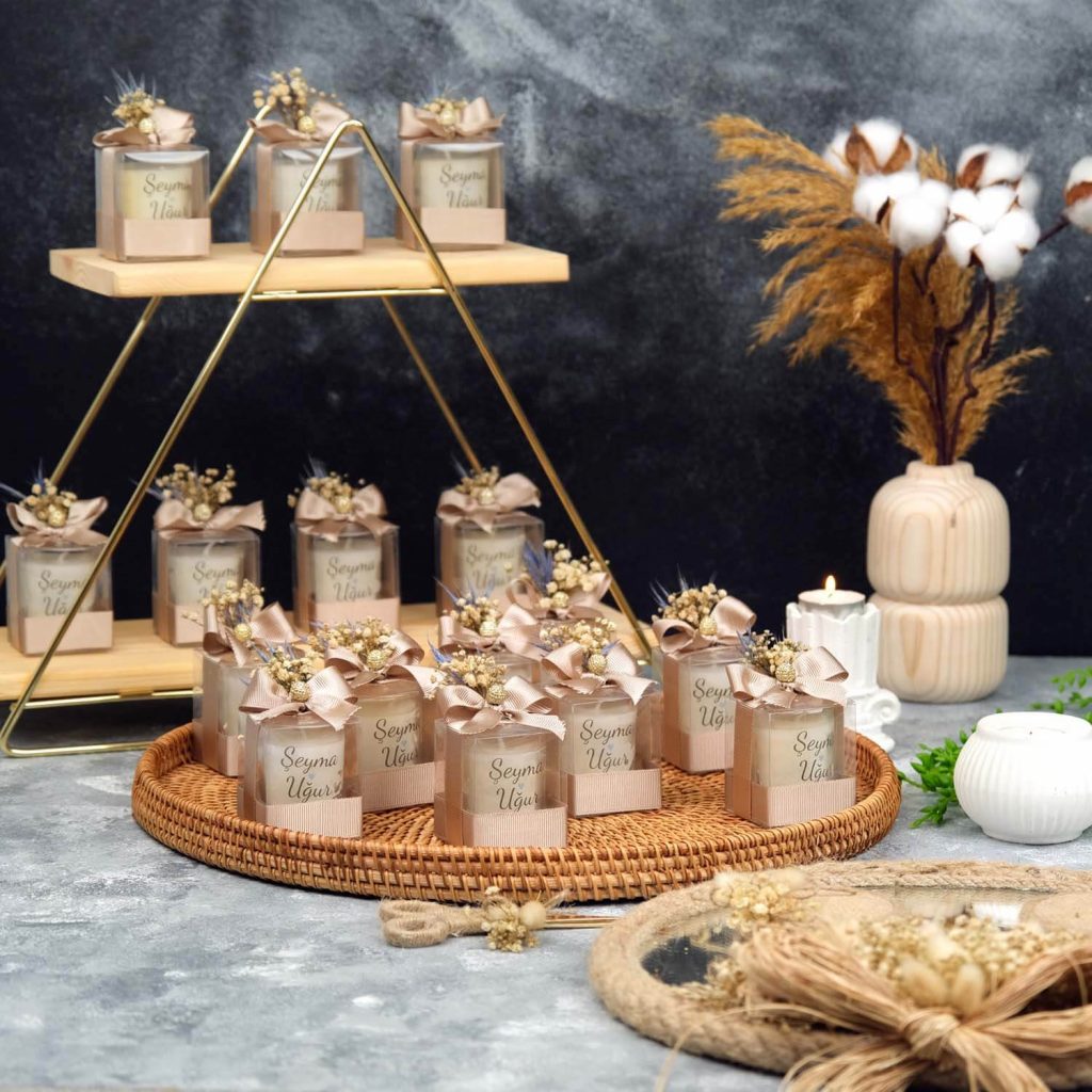 Özel Süslemeli Mum Hediyelik Özel Süslemeli Mum Hediyelik